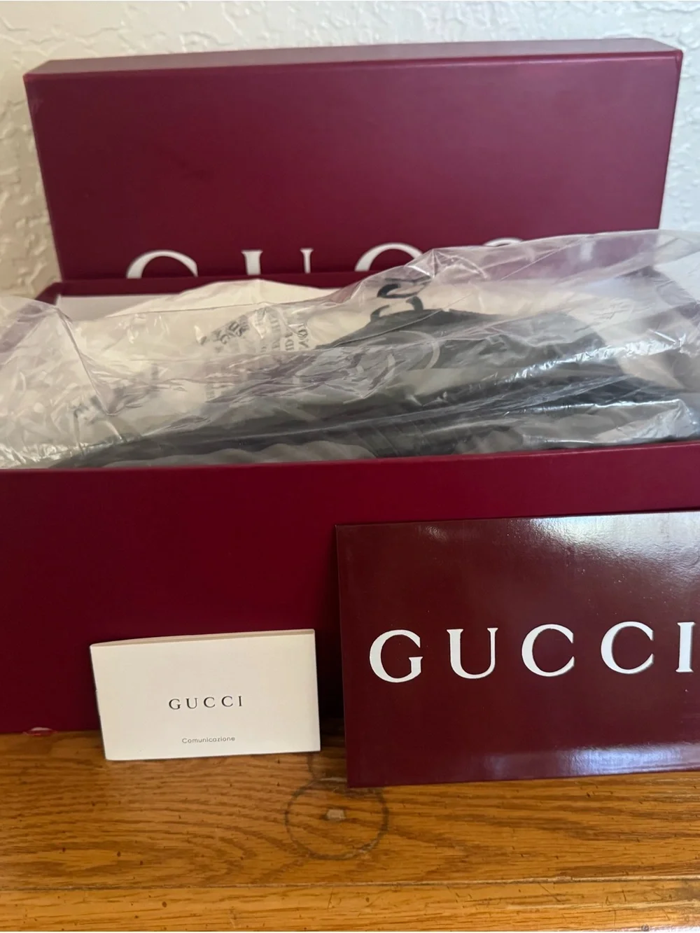 Gucci Black and Gray Athletic Runner with Interlocking Logo